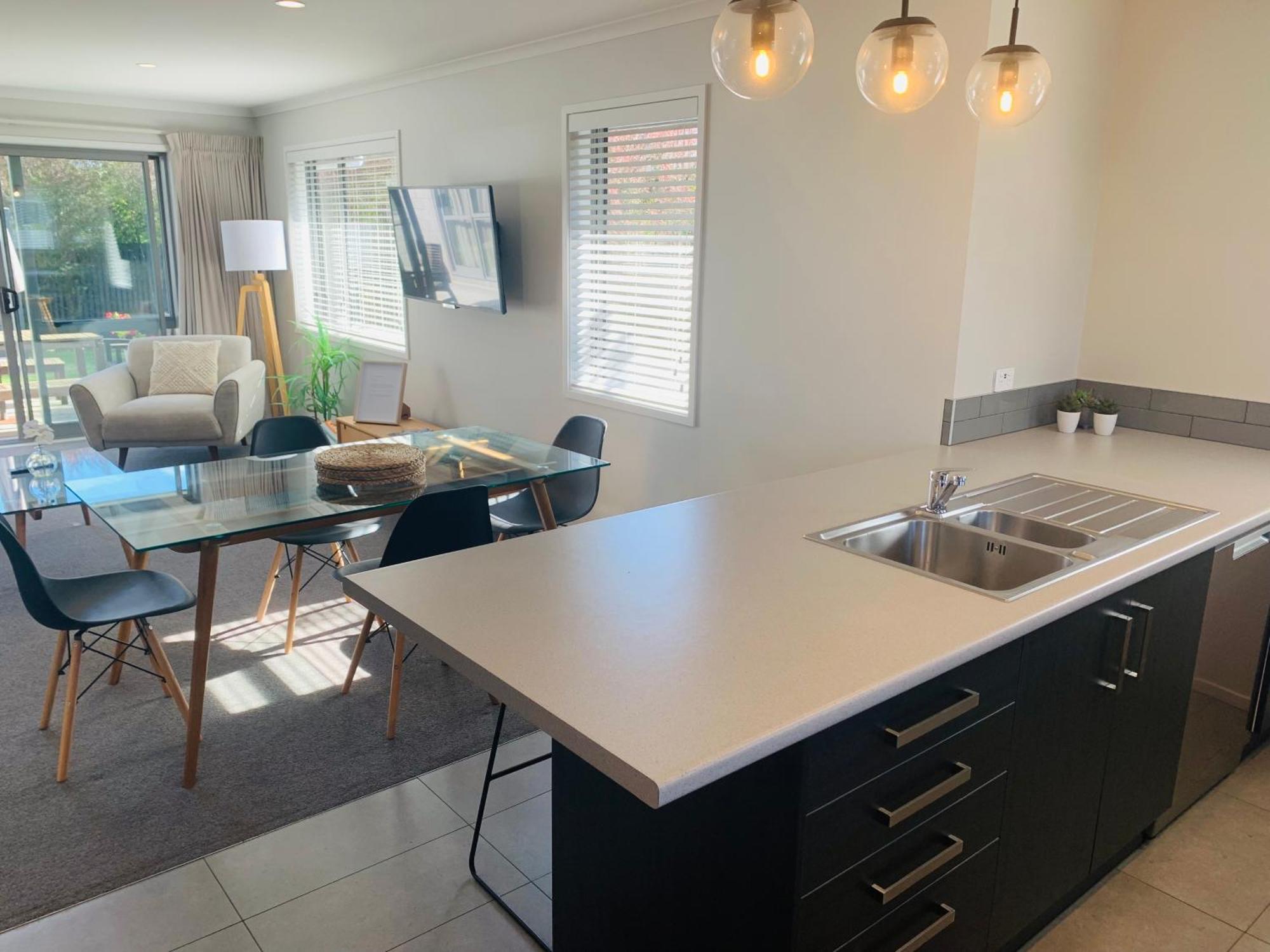 Stunning Modern Retreat Holiday home Hastings
