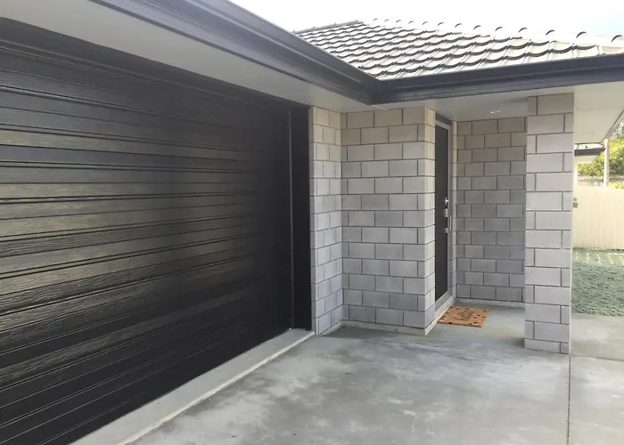 Stunning Brand New Executive Home