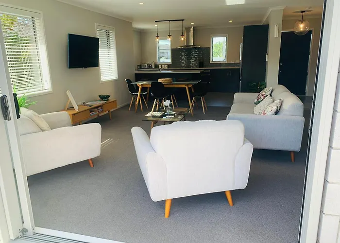 Stunning Brand New Executive Home